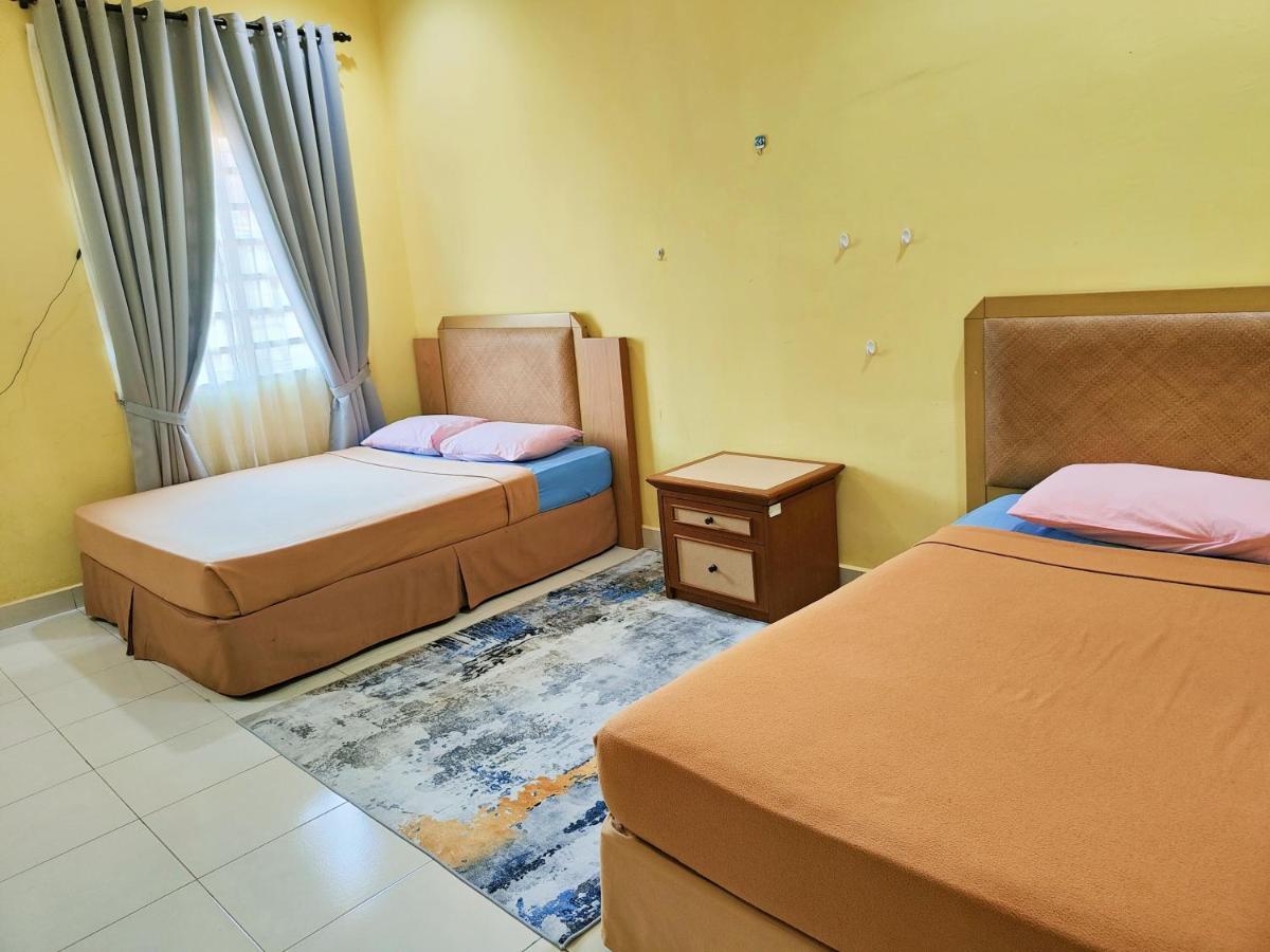 קואלה טרנגאנו Homestay Roma Suite מראה חיצוני תמונה